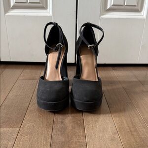 Classic Black Platform Ankle-Strap Pumps